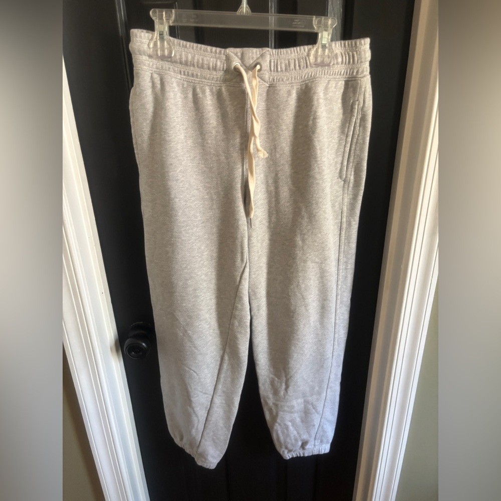 Aerie Jogger Style Sweats